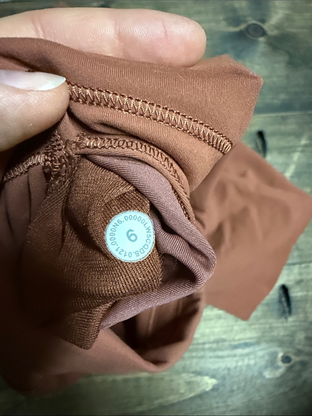 Lululemon Wunder Train Leggings - Picture 8 of 8